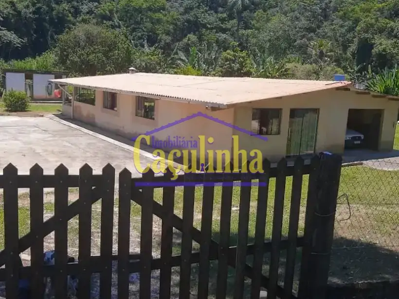 Chácara 1.890m² para venda no bairro Trevo de Mendes