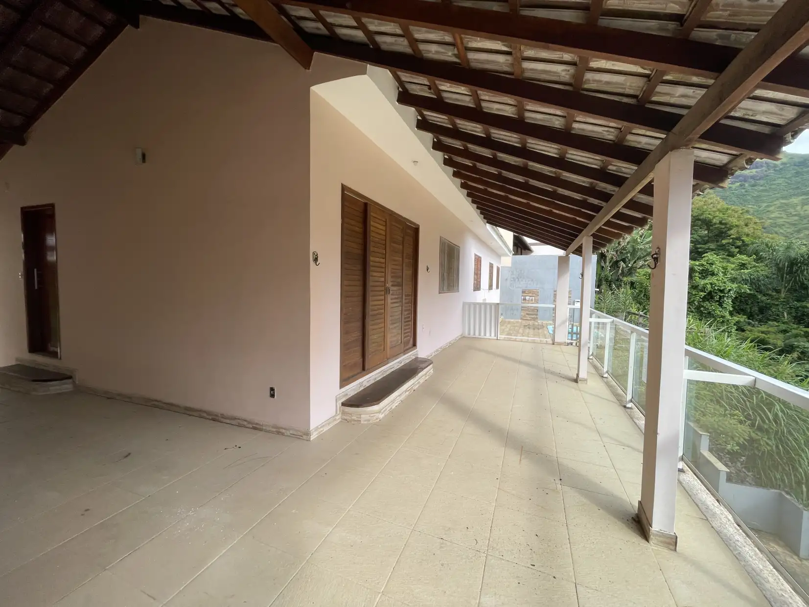 Casa 5 quartos para venda no bairro Centro