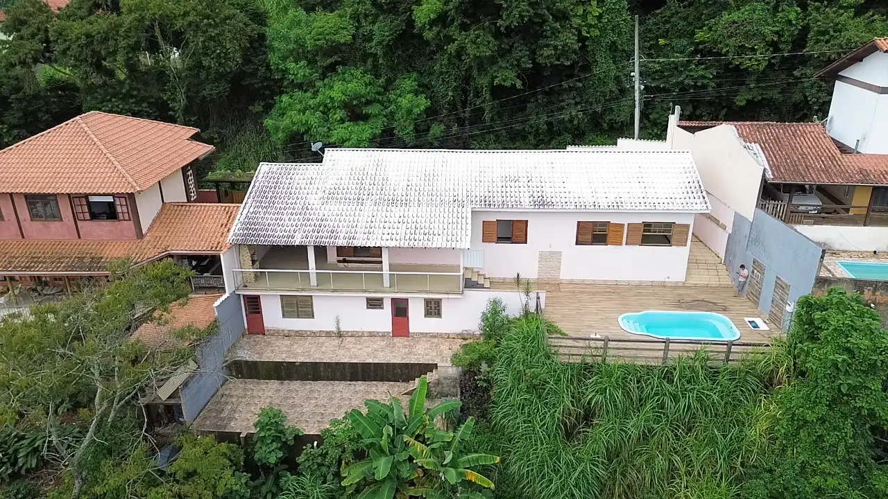 Casa 5 quartos para venda no bairro Centro