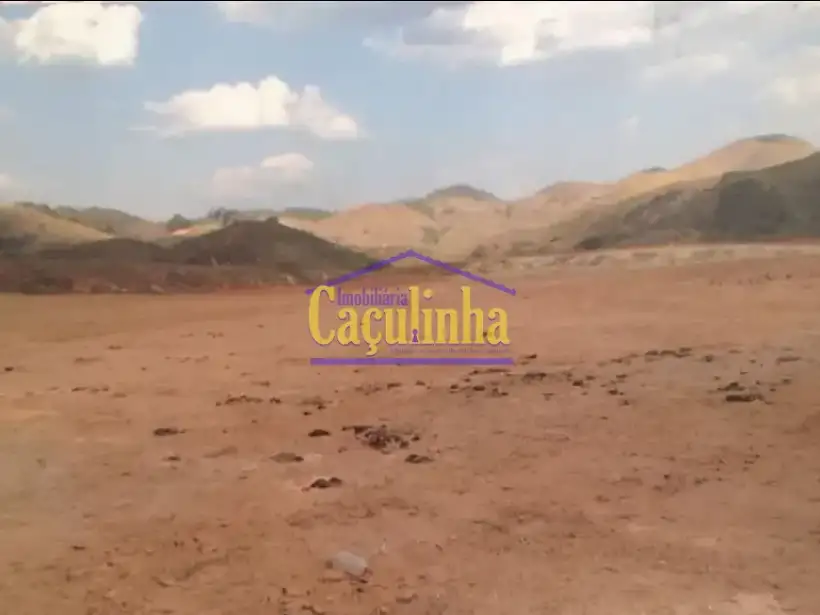 Terreno 34.796m² para venda no bairro Dorandia