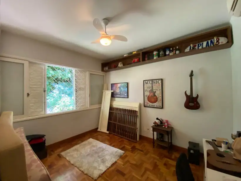 Casa 6 quartos para venda no bairro Centro