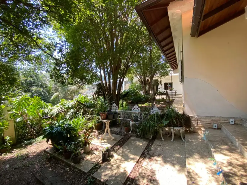 Casa 6 quartos para venda no bairro Centro