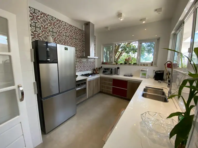 Casa 6 quartos para venda no bairro Centro