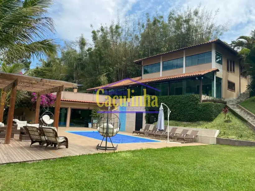 Casa 5 Quartos para venda no bairro Ipiabas