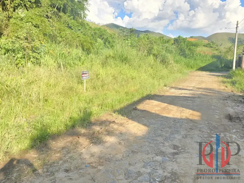 Terreno 389m² para venda no bairro Aparecida