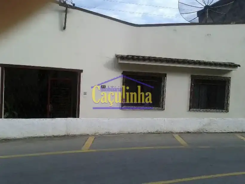 Casa 3 Quartos para venda no bairro Centro